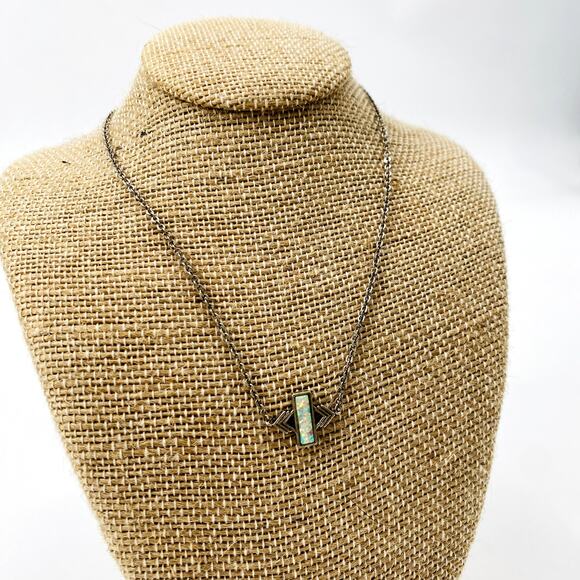 The 2Bandits opal short boho necklace - Picture 2 of 3
